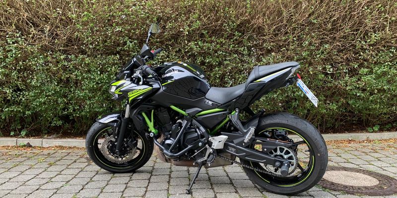 Bild des Fahrschulmotorrads Modell: Kawasaki Z 650